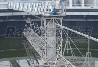 中心傳動刮吸泥機