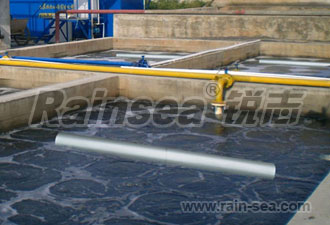 FT型無動力浮筒旋轉式潷水器